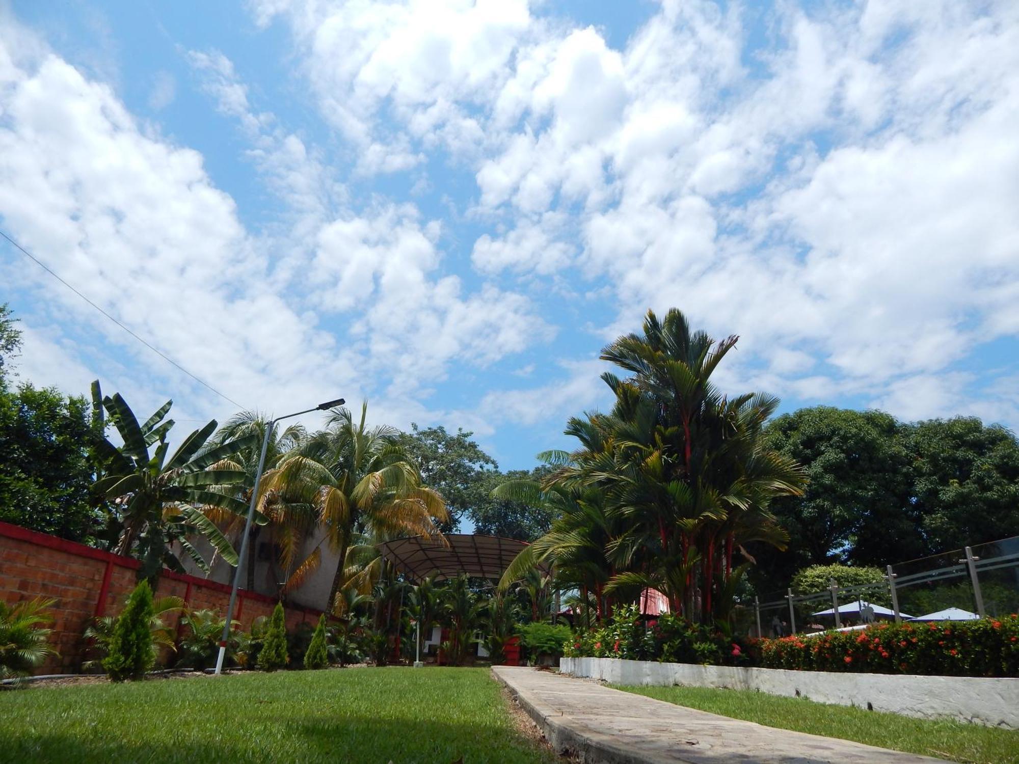 Hotel Campestre Las Palmas Sas Villavicencio Luaran gambar
